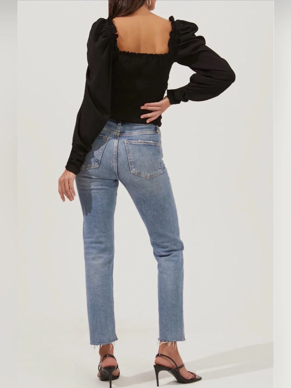 ASTR the Label Square Neck Puff Sleeve Top: SMALL